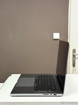 MacBook Pro 16” 2021 CTO M1 Pro/32GB/1TB - 4