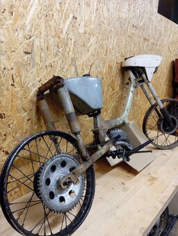 Jawa pionýr 21/555 - 4