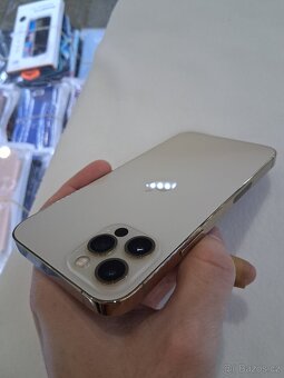 Apple iPhone 12 Pro 128GB Zlatý - 4