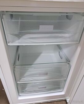 Mrazák 4 šup. Miele. - 4