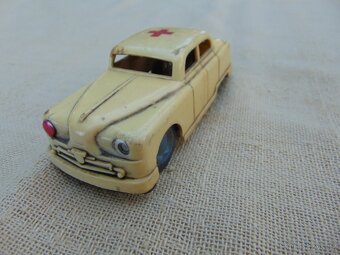 Autíčko bakelit - 4