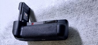 Battery grip pro Canon EOS 5D II DSTE nový - 4