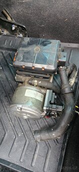 Čerpadlo hydrauliky Citroen C5 , C6 . - 4