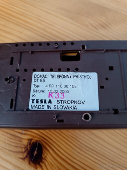 Domácí telefonní přístroj TESLA - 4