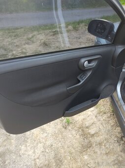 Opel Corsa 1.3 TDCi Meriva motor 51kw - 4