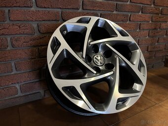 ALU kola pro VW T5 / T6 nebo Opel Insignia 5x120 19” - 4