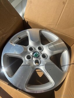Kola 17 na Scout 2 facelift - 4