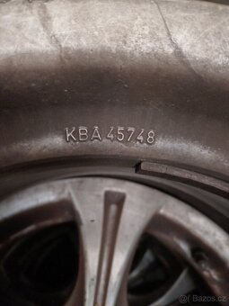 Renault 4x100 R15 - 4