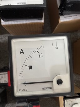 Transformátory, relé, ampérmetry - 4