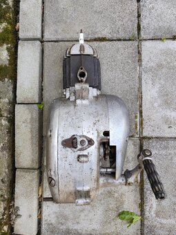 Motor Jawa 555 - 4