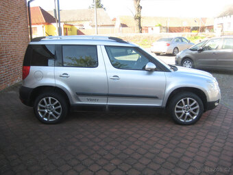 ŠKODA YETI 2.0TDi 125 KW 4x4 PANORAMA - 4