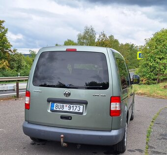 Vw Caddy life 1,9 tdi 77 KW - 7 míst - 4