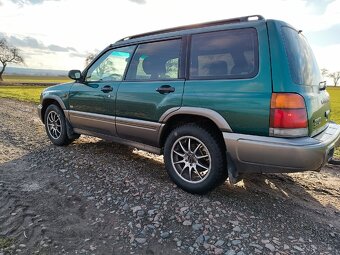 Subaru Forester sf TURBO - 4