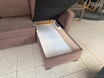 Rozkládací rohová sedačka s úl. prostorem hnědá - 4