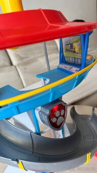Spin Master PAW PATROL Tlapková patrola hlídací věž 48cm - 4