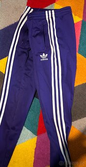 ADIDAS  STYLOVÉ KRÁSNÉ TEPLÁKY 36 S(IDEÁLNĚ M 40 )🤩 - 4