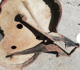 ČZ 125/150 sedlo - 4