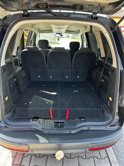 Ford Galaxy - 4