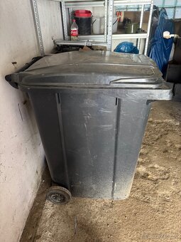 Plastová popelnice 360l - 4