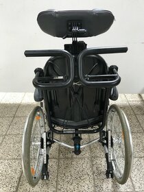 Multifunkční invalidní vozík Breezy - 4