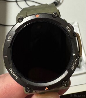 Amazfit T-rex 2 s nabíjecí stanici - 4