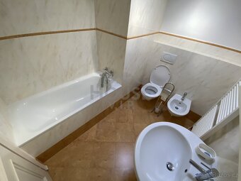 Pronájem slunného bytu 2+kk, 70 m2 - Praha - Holešovice- Let - 4
