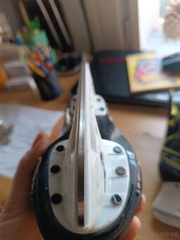 Brusle Dětské Youth CCM super tacks 9380 ... EU 29,5 - 4