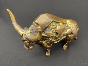 Socha bronz/mosaz Lava Bull - 4