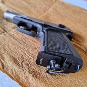Makarov uloženka 2003 - 4