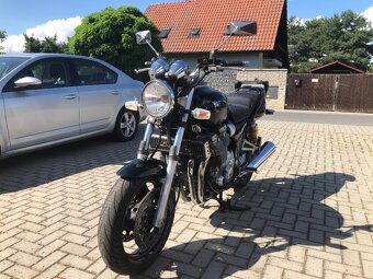 YAMAHA XJR 1300 SP - 4