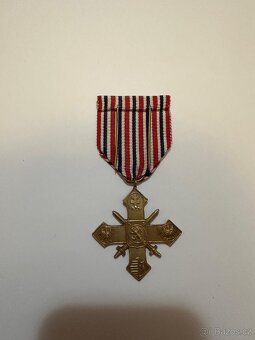 Prodám originální Československé válečné kříže 1939 - 4
