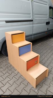 Dětské schůdky k palandě s úložnými prostory - 4