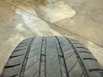 Pneu 225/40 R18 Michelin - 4