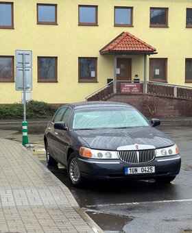Lincoln town car v8 EU - 4