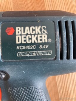 Aku vrtačka / šroubovák Black&Decker KC8402C 8,4V - 4