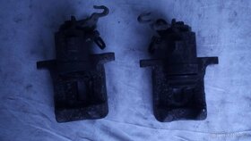 Škoda Octavia 2 - zadní třmeny na 255 mm kotouče - 4