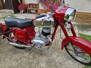 Jawa 250 353 Kývačka - 4