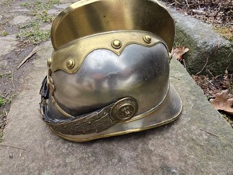 VELITELSKA HASIČSKÁ HELMA č1 - 4