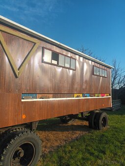 Maringotka vcelin - 4