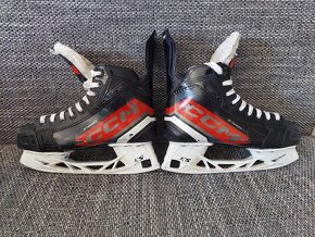 Brusle CCM JS FT670 - BEZ NOŽŮ - 4