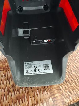 Tyčový plotostrih Husqvarna 120i tk4 - 4