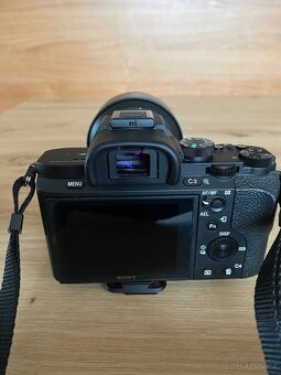 Sony Alpha A7 II + Sony FE 28-70 + Samyang MF 14mm - 4