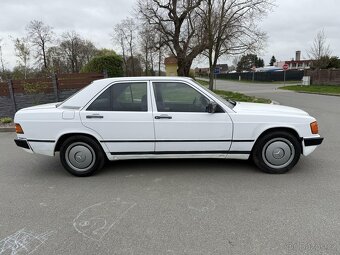 Mercedes 190e 1.8i 80kw - 4