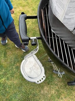 WEBER Gril na dřevo a uhlí Master-Touch® GBS E-5750, 57 cm, - 4