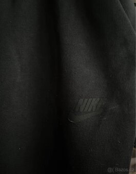 Nike tech fleece tepláky - 4