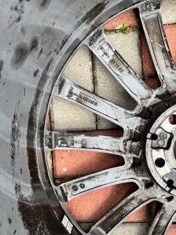 Originální hliníkový disk Mercedes-Benz AMG 21" - 4
