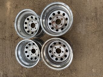 5x130 r15 - 4