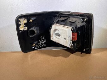 Zadní pravé světlo HELLA Black – Audi 80 B3/B4 - 4