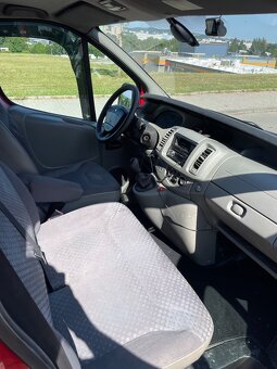 RENAULT TRAFIC 2.0 84kw - 4