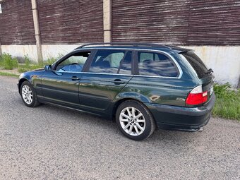 BMW E46 320i Touring - 4